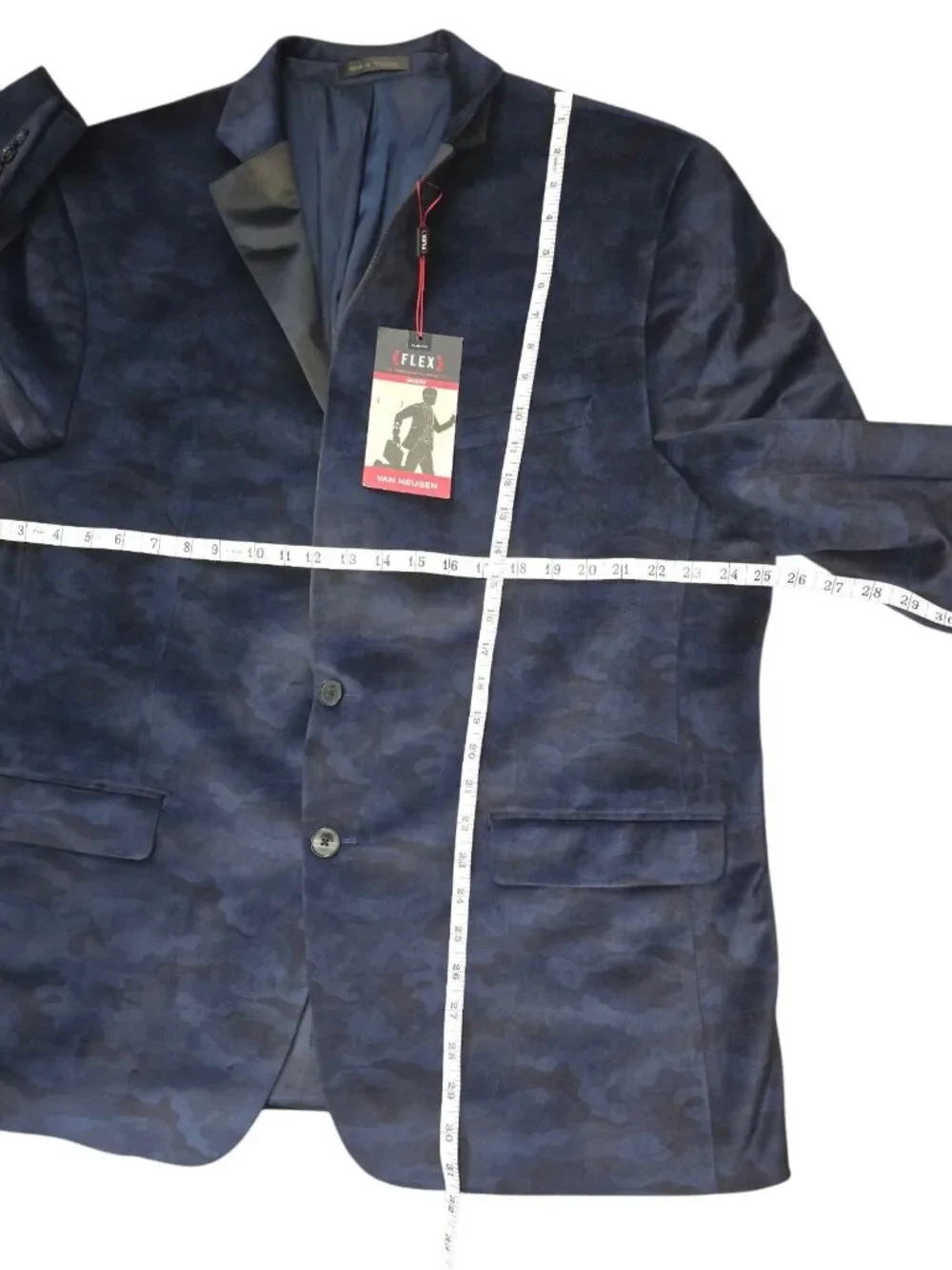 Van Heusen blazer features blue camouflage men's size 50